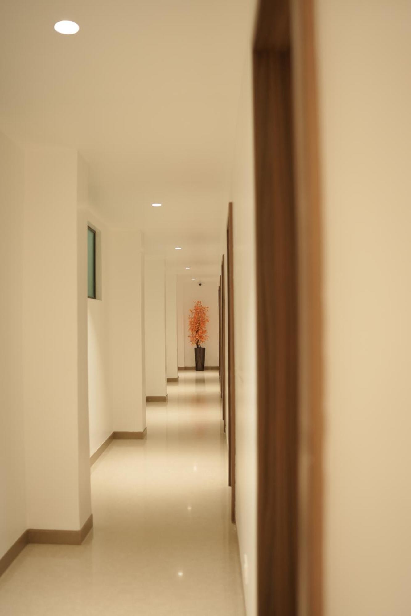 Kongu Residency Hotel Karūr Buitenkant foto