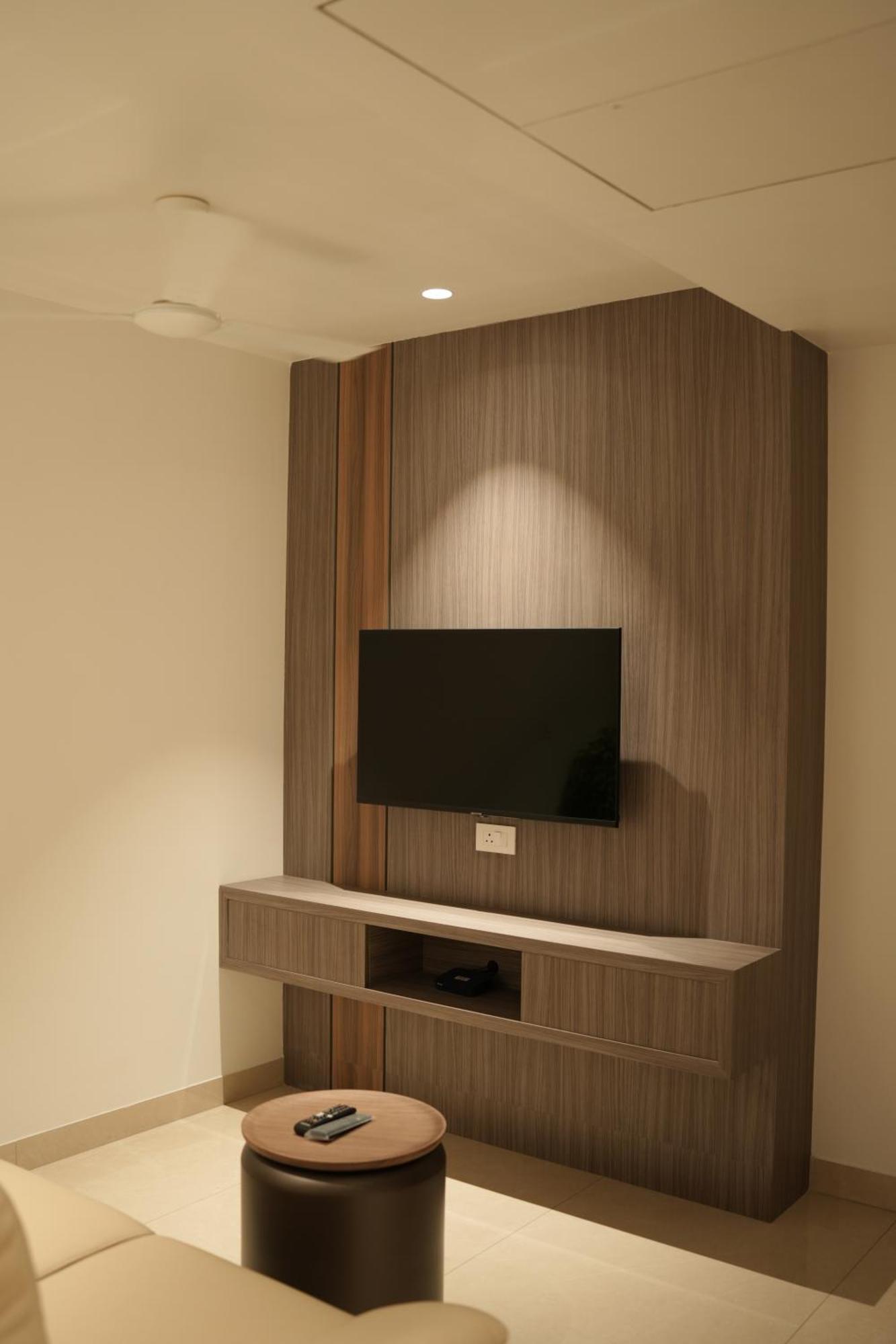 Kongu Residency Hotel Karūr Buitenkant foto
